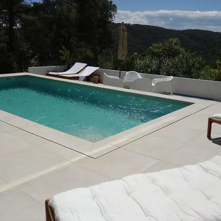 La Casa Blanca De Tamariu *