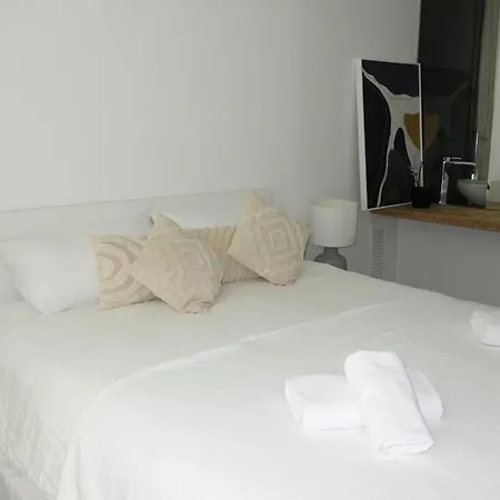 La Casa Blanca De Tamariu * Palafrugell
